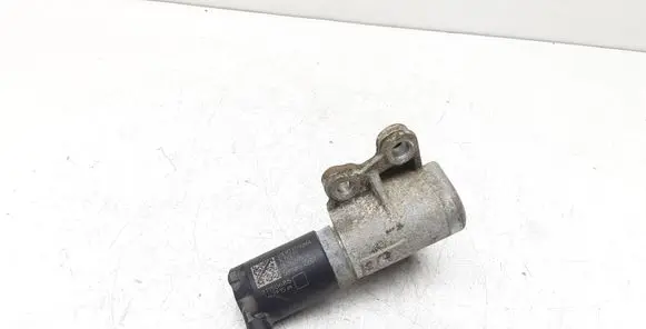 Volvo V70 Camshaft vanos timing valve 31316664