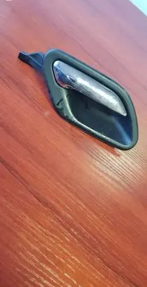 BMW 7 E38 Front door interior handle 8226050