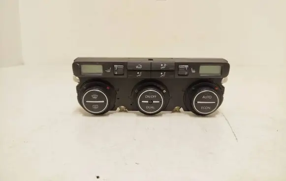 Volkswagen Touran I Climate control unit
