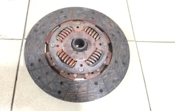 Clutch pressure plate