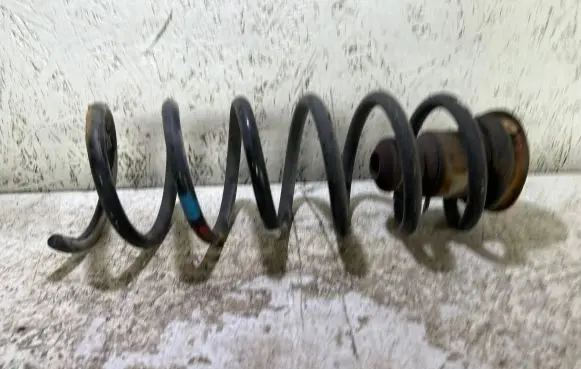 Peugeot 5008 Rear coil spring