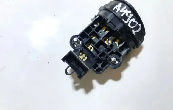 Nissan Almera Tino Multifunctional control switch/knob 54355381pi 240201