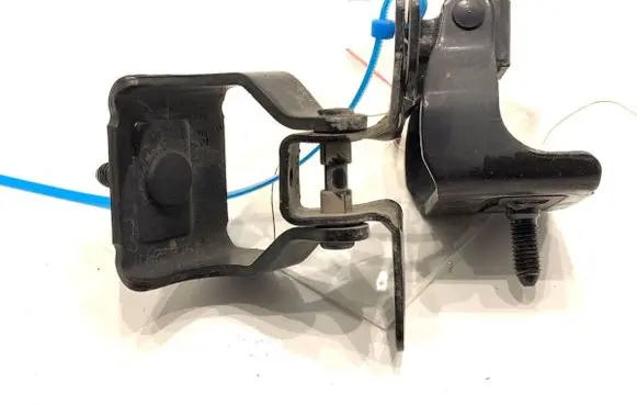 Peugeot 3008 II Tailgate/trunk/boot hinge 9813972480