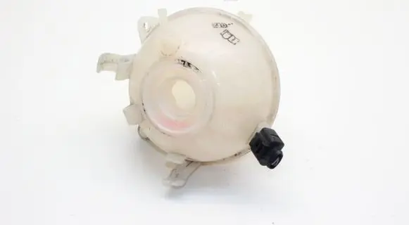 Volkswagen Beetle A5 Coolant expansion tank/reservoir 5C0121407A