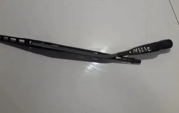 Mazda 323 Rear wiper blade arm
