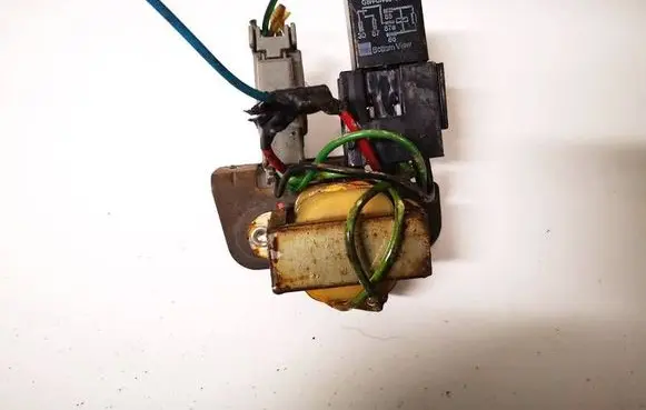Jeep Cherokee Other relay 04606418aa