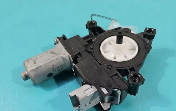 Opel Mokka B Rear door window regulator with motor 1A001229A IMPRK1460220