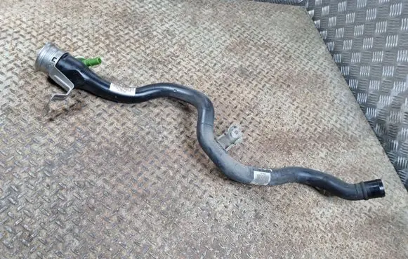Fuel tank filler neck pipe