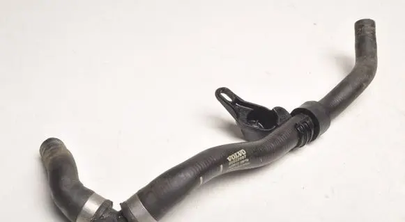 Volvo XC60 Engine coolant pipe/hose 32222657