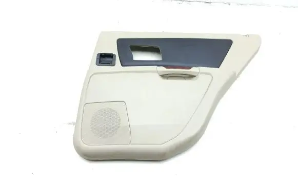 Cadillac SRX Rear door card panel trim 8151540000 00004099