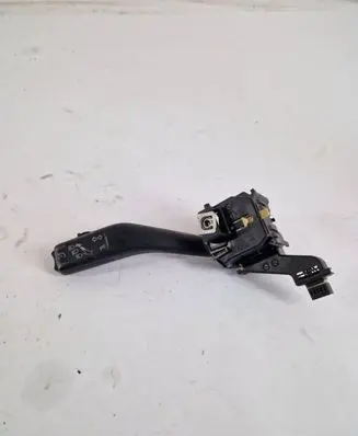 Volkswagen Golf V Light switch 1K0953513F
