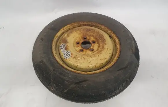 Mitsubishi Outlander R16 spare wheel 