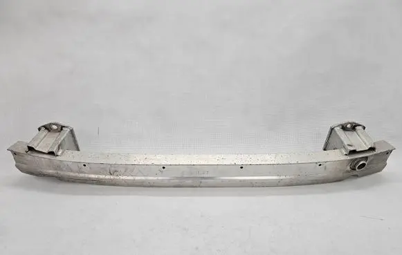 BMW 8 G15 Rear bumper cross member 7373849