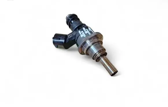 Mazda CX-7 Fuel injector E7T20171