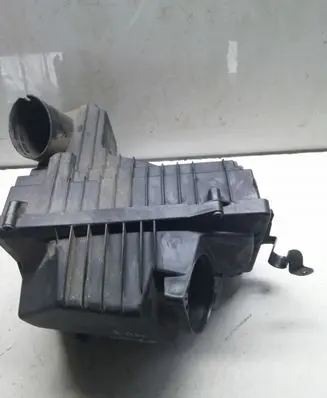 Peugeot 407 Air filter box 9644910780