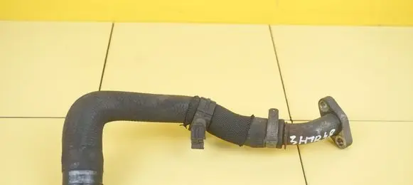 Mitsubishi Canter Engine coolant pipe/hose 4P10