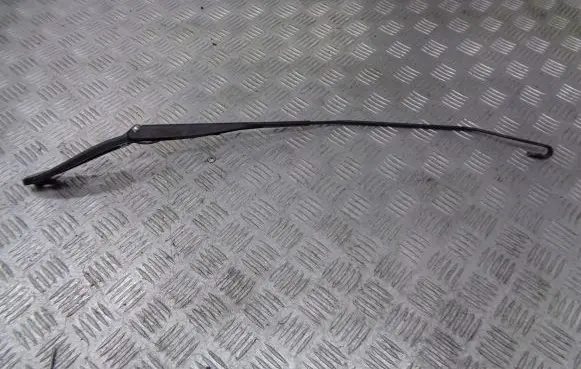 Renault Megane II Front wiper blade arm