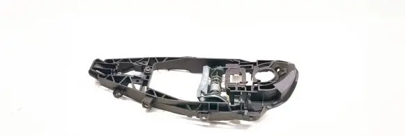 BMW 5 G30 G31 G38 Front door exterior handle/bracket 7401205