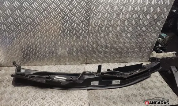 Mercedes-Benz GLK (X204) Wiper trim 204830905