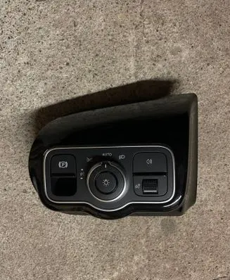 Mercedes-Benz A W177 Light switch A2479052902