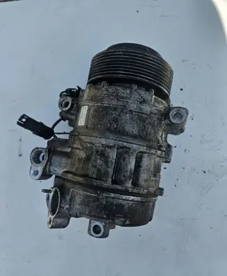 BMW 5 F10 F11 Air conditioning (A/C) compressor (pump) 7SBU17C 7SBU17CGE447260