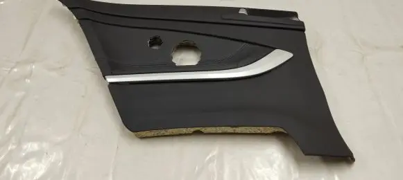 BMW 4 F32 F33 Rear door card panel trim 7302763