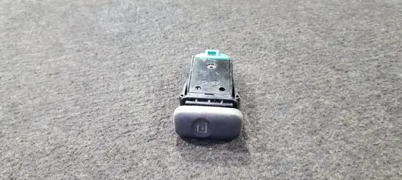 Windscreen/window heater switch