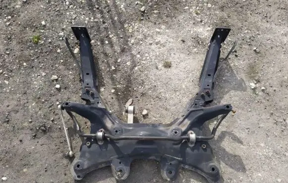 Fiat 500 Front subframe