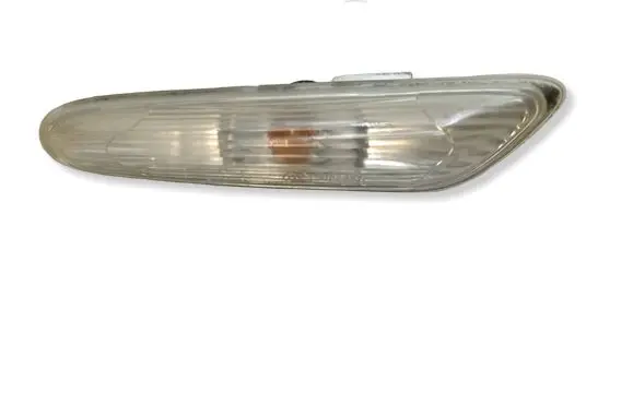 BMW 3 E90 E91 Front fender indicator light 7253325