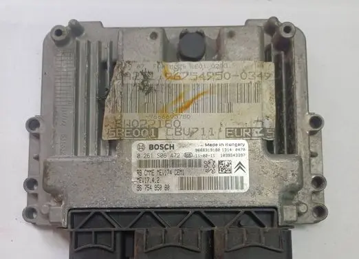 Peugeot 3008 I Engine control unit/module 9675495080 0261S06472 MEV1742