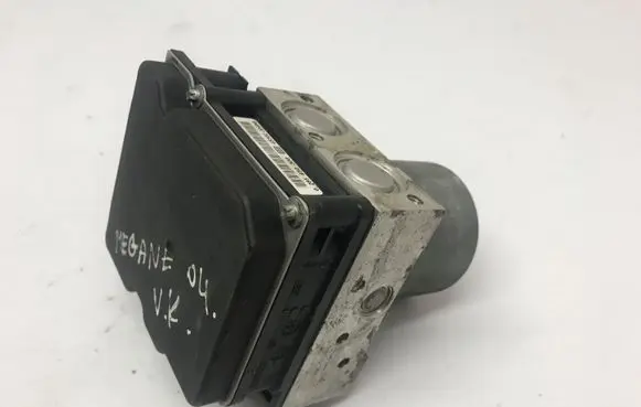 Renault Megane II ABS Pump 0265234138 8200344607 0265950300