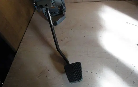 Hyundai i30 Brake pedal 3285059000