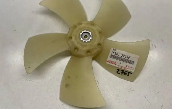 Toyota Celica T230 Fan impeller 1636122050