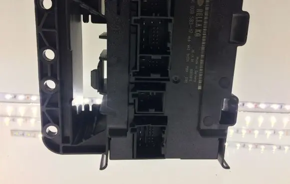Volkswagen Golf V Comfort/convenience module 5DK00858317