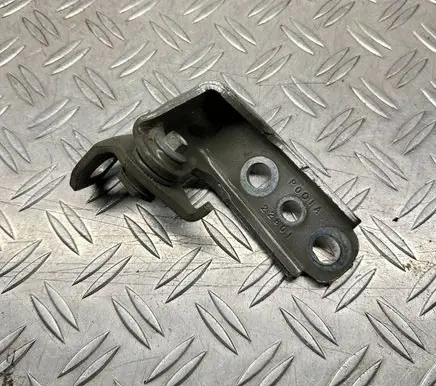 Ford Fusion II Front door upper hinge P001A 22801
