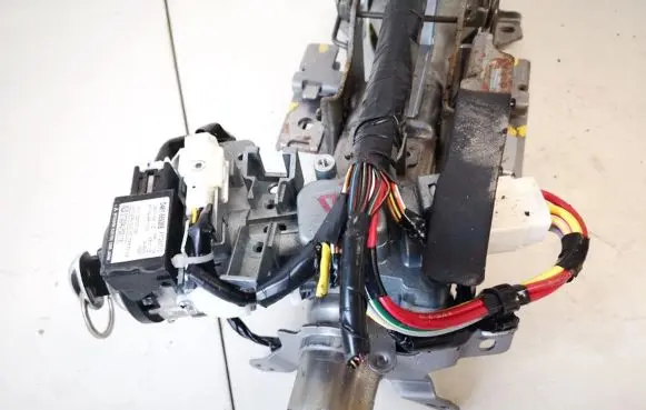 Mazda CX-7 Ignition lock d46166938b x1t26271d