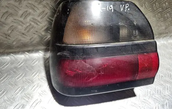 Renault 19 Rear/tail lights 7700816015