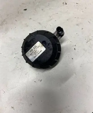 Volkswagen Golf VII Alarm system siren 4H0907601D 6790948 928037