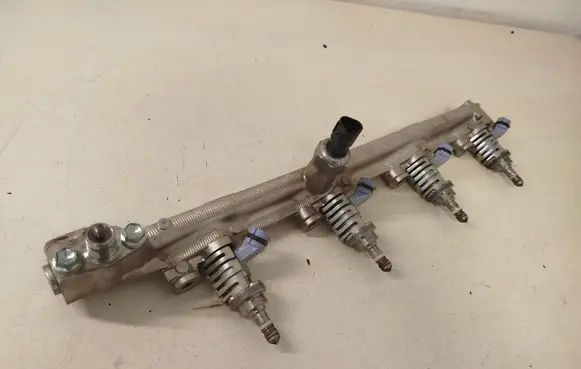Lexus GS 300 350 430 450H Fuel injectors set 2325031030