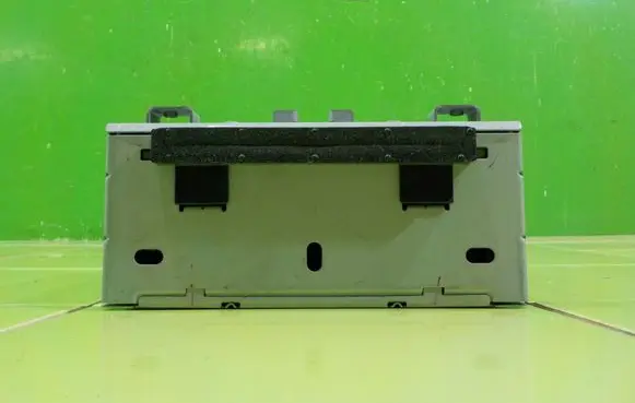 Ford C-MAX II Radio/CD/DVD/GPS head unit AM5T18C815XJ XP42