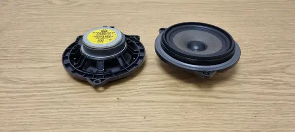 BMW X1 E84 Front door speaker 9143232