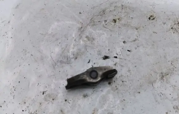 BMW 5 E60 E61 Valve rocker arm NOCODE