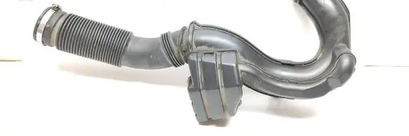 Renault Trafic III (X82) Air intake hose/pipe 165755972R 93451664