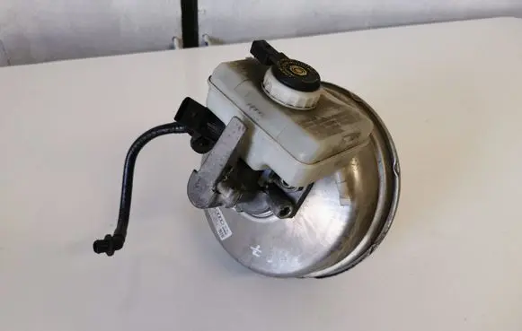 Audi A6 S6 C7 4G Brake booster 4G2612103G