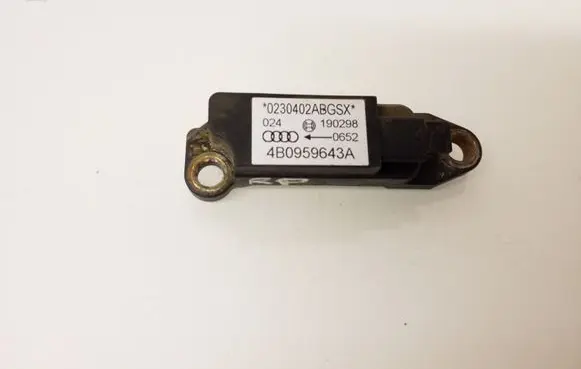 Audi A6 S6 C5 4B Airbag deployment crash/impact sensor 4B0959643A