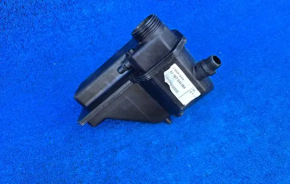 BMW X5 E53 Coolant expansion tank/reservoir 7514964