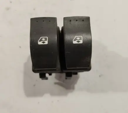 Renault Scenic II - Grand scenic II Electric window control switch 315050
