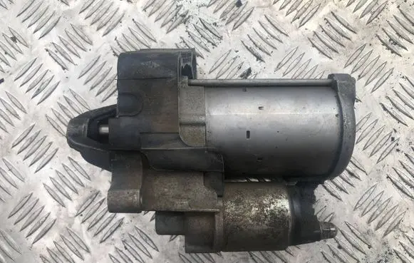 Mini One - Cooper F56 F55 Starter motor 7649090 0001170201 20141127