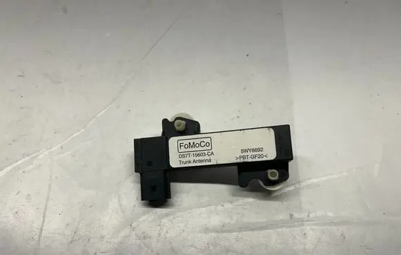 Ford Mustang VI Keyless system antenna DS7T15603CA
