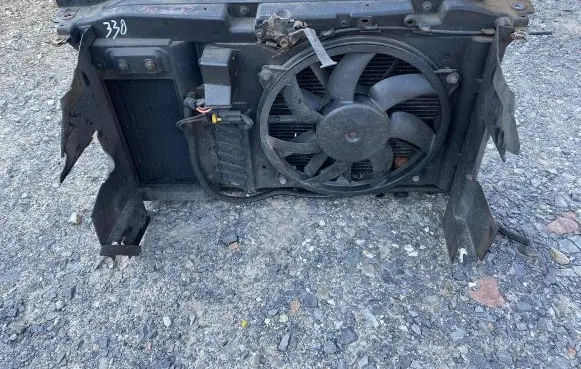 Citroen C4 I Radiator support slam panel